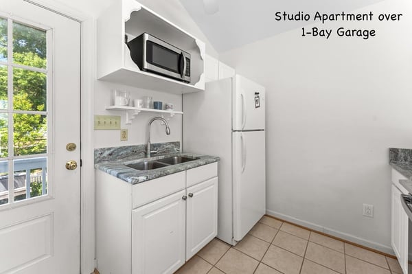 2414 Windmill Point Road, White Stone, VA