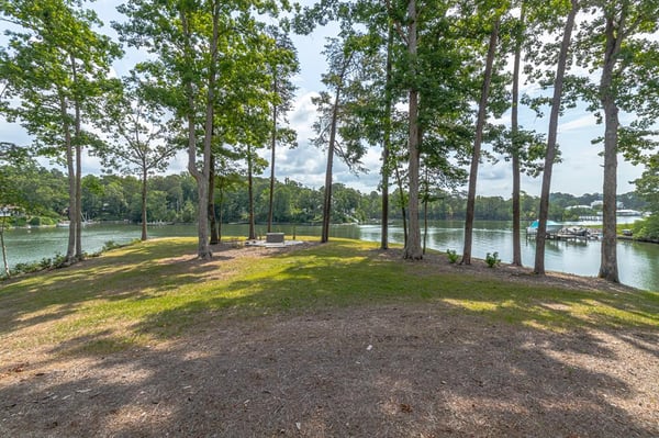 212A Gordon Drive, Weems, VA