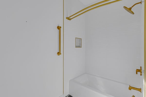 212A Gordon Drive, Weems, VA
