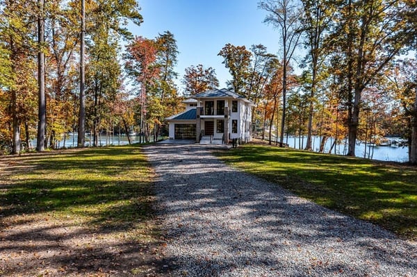 212A Gordon Drive, Weems, VA