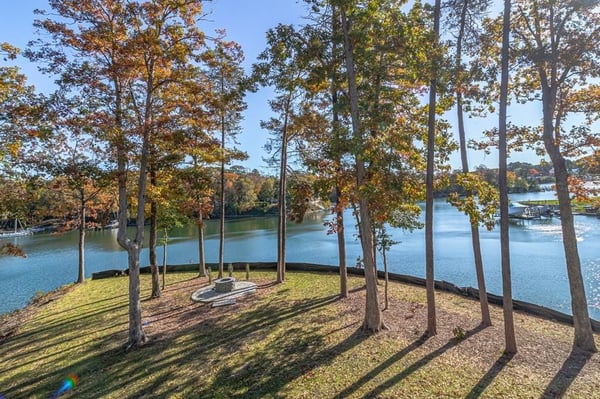 212A Gordon Drive, Weems, VA