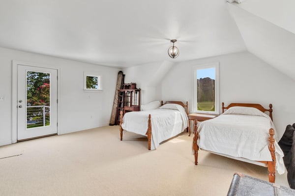 175 Hidden Cove Drive, White Stone, VA