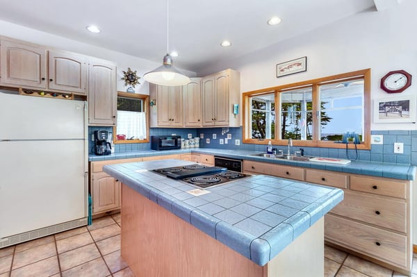 1098 Tranquility Road, Reedville, VA