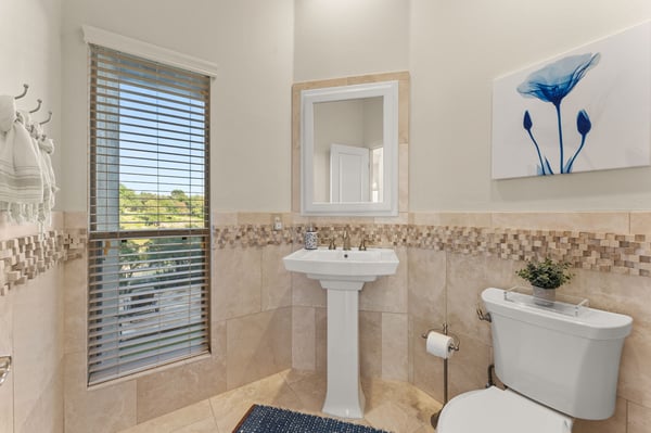 15747 Booth Circle, Volente, TX