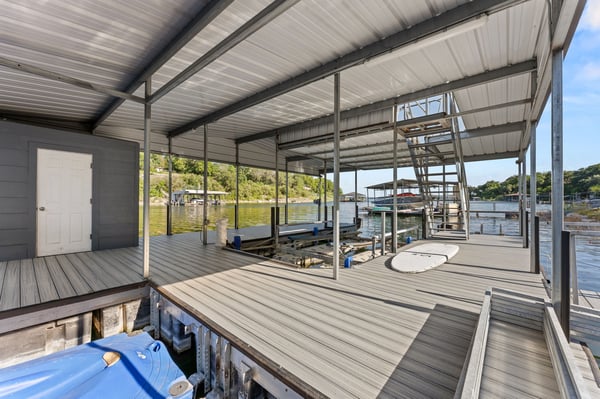 15747 Booth Circle, Volente, TX