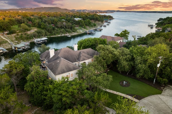 15747 Booth Circle, Volente, TX
