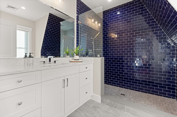25 Little Bay Drive, Dover, NH