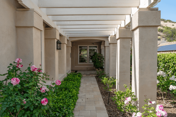 2225 Kirsten Lee Dr, Westlake Village, CA