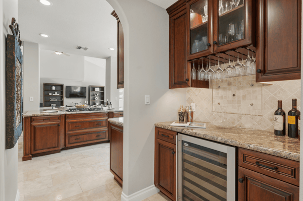 2225 Kirsten Lee Dr, Westlake Village, CA