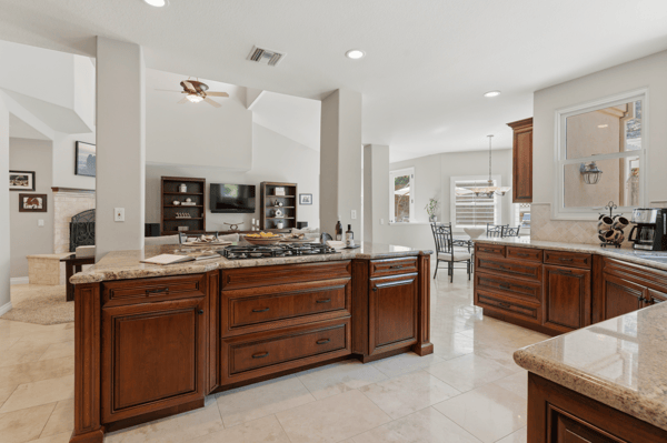 2225 Kirsten Lee Dr, Westlake Village, CA