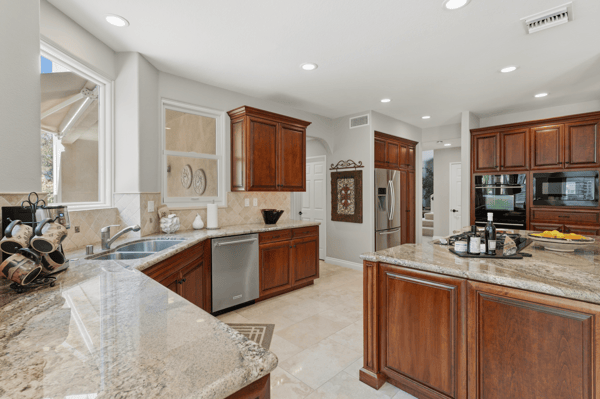 2225 Kirsten Lee Dr, Westlake Village, CA