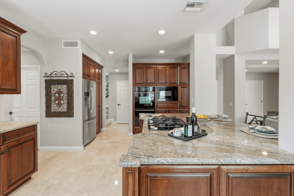 2225 Kirsten Lee Dr, Westlake Village, CA