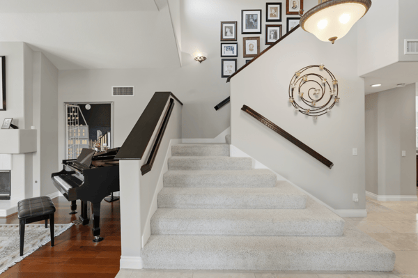 2225 Kirsten Lee Dr, Westlake Village, CA