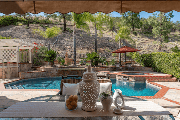 2225 Kirsten Lee Dr, Westlake Village, CA