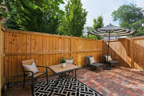 109 King Henry Ct, Alexandria, VA
