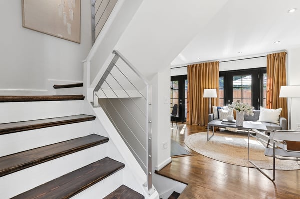 109 King Henry Ct, Alexandria, VA
