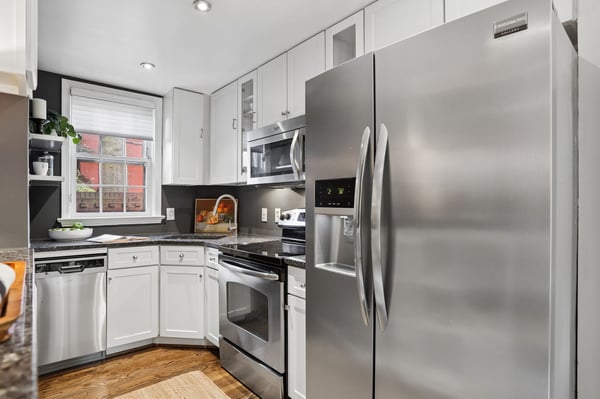 109 King Henry Ct, Alexandria, VA