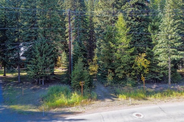 2325 W Mountain Road, Donnelly, ID