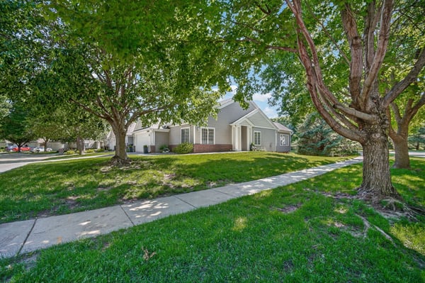 7730 Wistful Vista Dr., 401, West Des Moines, IA