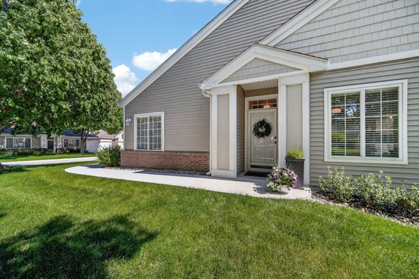 7730 Wistful Vista Dr., 401, West Des Moines, IA