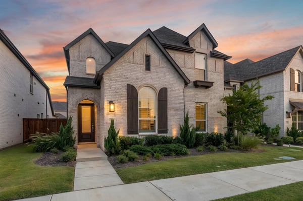 2704 Acadia Mews, Celina, TX