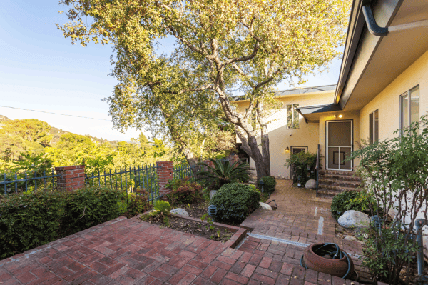 1001 Briarcliff Road, Monrovia, CA