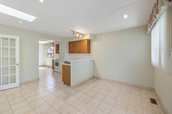 696 Winona Dr, York, ON