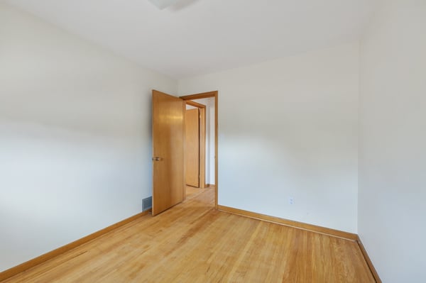 696 Winona Dr, York, ON