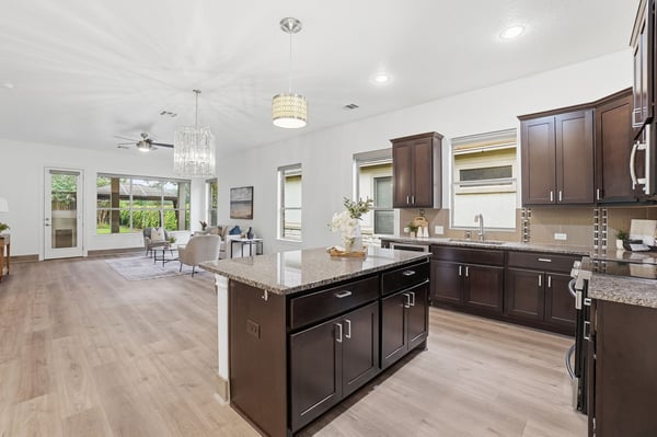 636 Carriage House, Spring Branch, TX