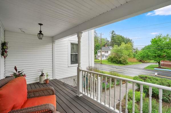224 College Highway, Southampton, MA