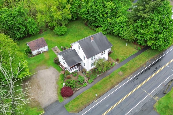 224 College Highway, Southampton, MA