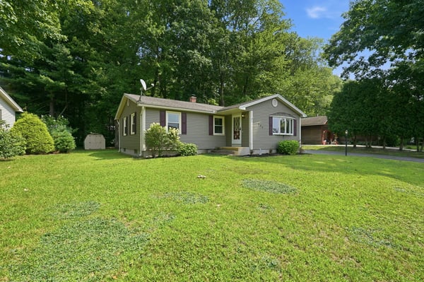 223 Garnet St, Springfield, MA