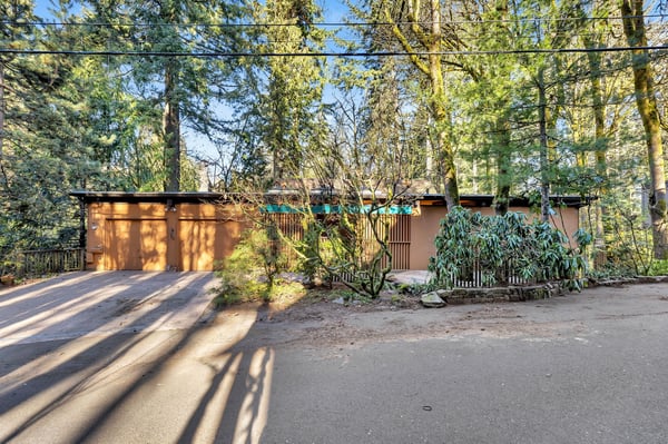 2546 SW Sherwood Drive, Portland, OR