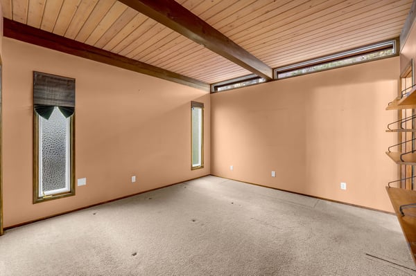 2546 SW Sherwood Drive, Portland, OR