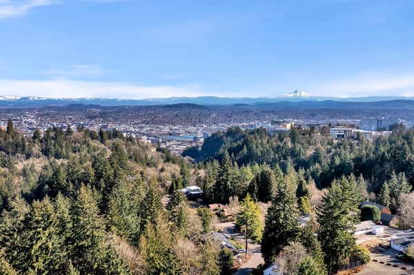 2546 SW Sherwood Drive, Portland, OR