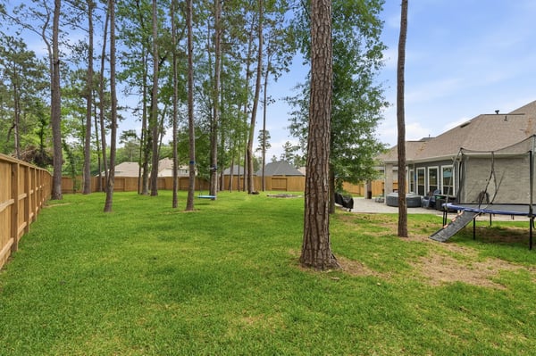 No rear neighbors means privacy and a quiet space to enjoy time outdoors.