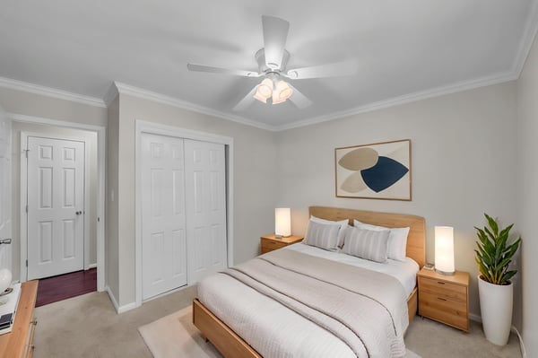 VIRTUALLY STAGED BEDROOM