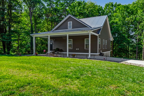 777 Beaver Point Road, Glasgow, KY