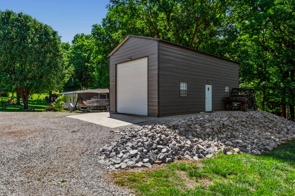 777 Beaver Point Road, Glasgow, KY