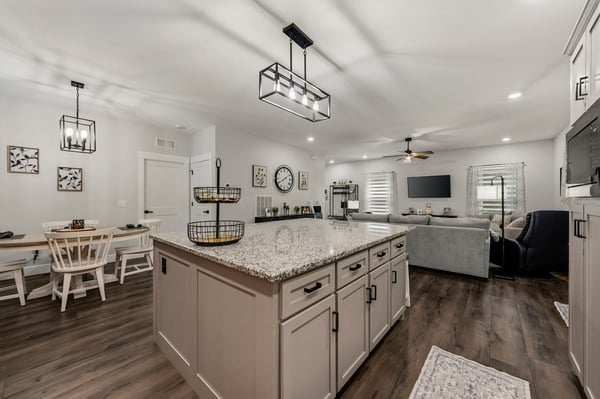 777 Beaver Point Road, Glasgow, KY