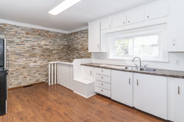18 Susan Street W, Huntsville (Chaffey), ON