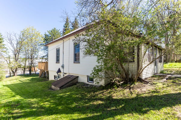 18 Susan Street W, Huntsville (Chaffey), ON