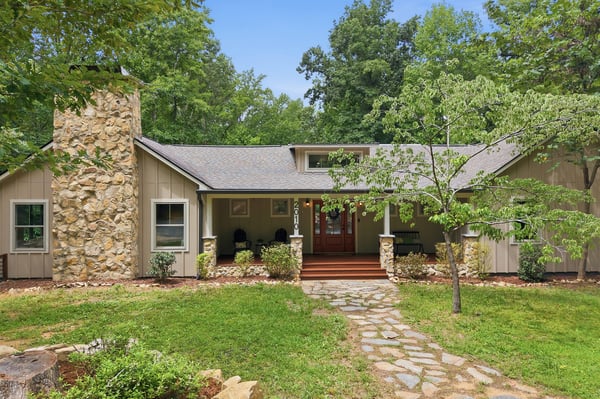 2010 Damascus Church Rd, Chapel Hill, NC