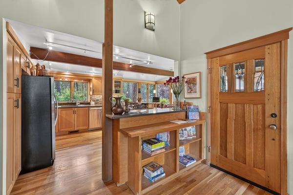 26359 SW Tamarack Lane, Camp Sherman, OR