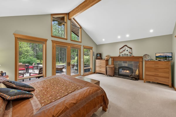 26359 SW Tamarack Lane, Camp Sherman, OR
