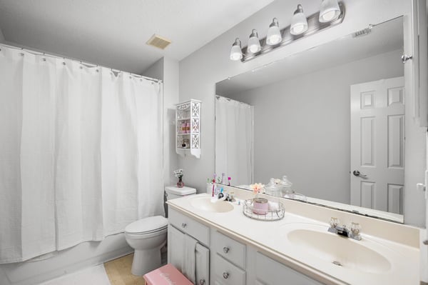 20707 Medallion Pointe Drive, Katy, TX
