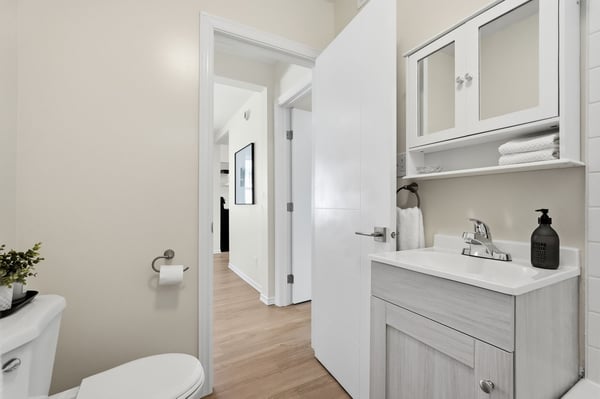 421 Atlantic Ave, Winnipeg, MB