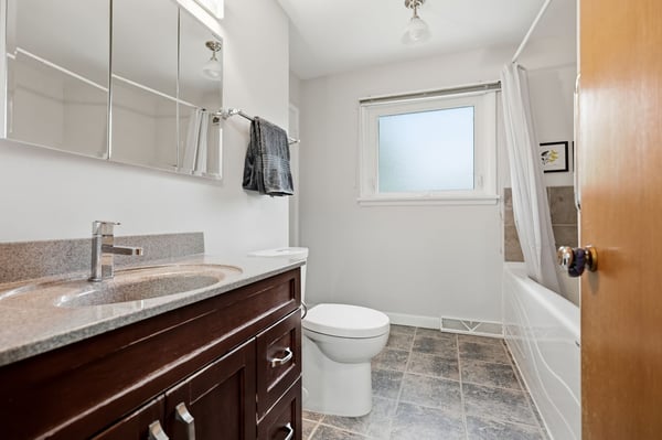748 Borebank St., Winnipeg, MB