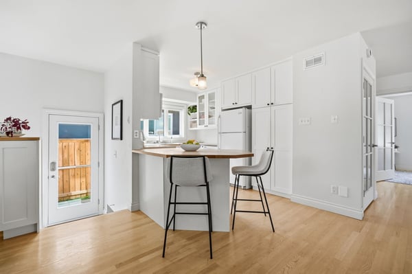 943 Centennial St, Winnipeg, MB