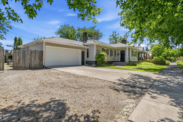 837 NW 10th St, Corvallis, OR